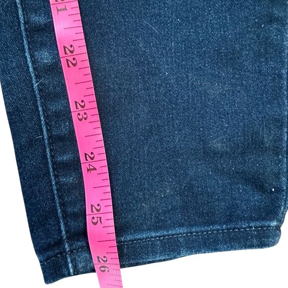 PAIGE Women's Verdugo Cropped Ankle Length Mid Rise. Size 29 (8) - Picture 5 of 8